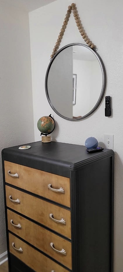 Second bedroom features: Comfortable queen bed 100% breathable cotton linens Sleep number sleep pillows Roku TV w/ streaming apps Alexa clock and radio Phone charger Dresser Closet Luggage rack Folding work desk in closet