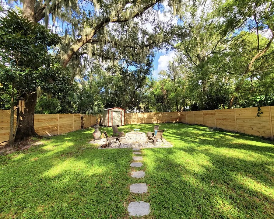 Cozy up next to the toasty firepit under the cafe lights at night. Each booking includes a starter log. For convenience, bundles of wood are in the YELLOW shed & available for purchase. Or you can buy some at Winn Dixie up the street. Enjoy!
