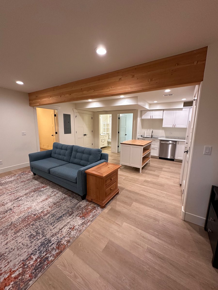 Furnished Finder property 747540_1 photo 3