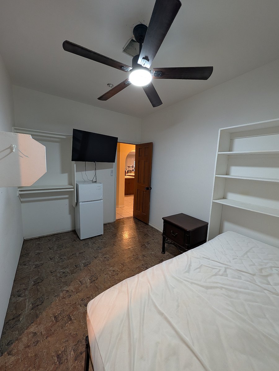 Furnished Finder property 747626_1 photo 4