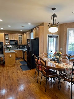 Furnished Finder property 747650_1 photo 9