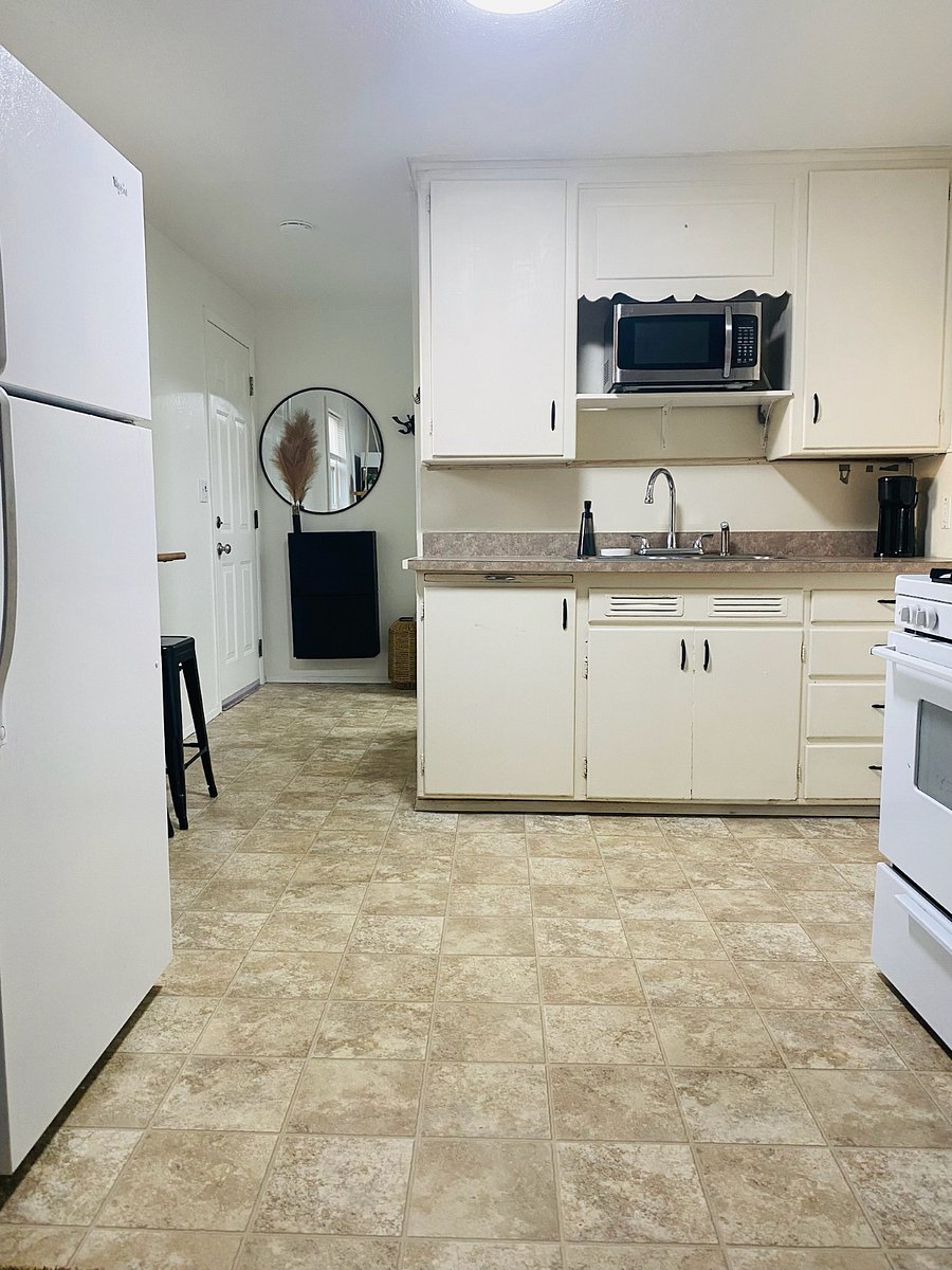 Furnished Finder property 747690_1 photo 6