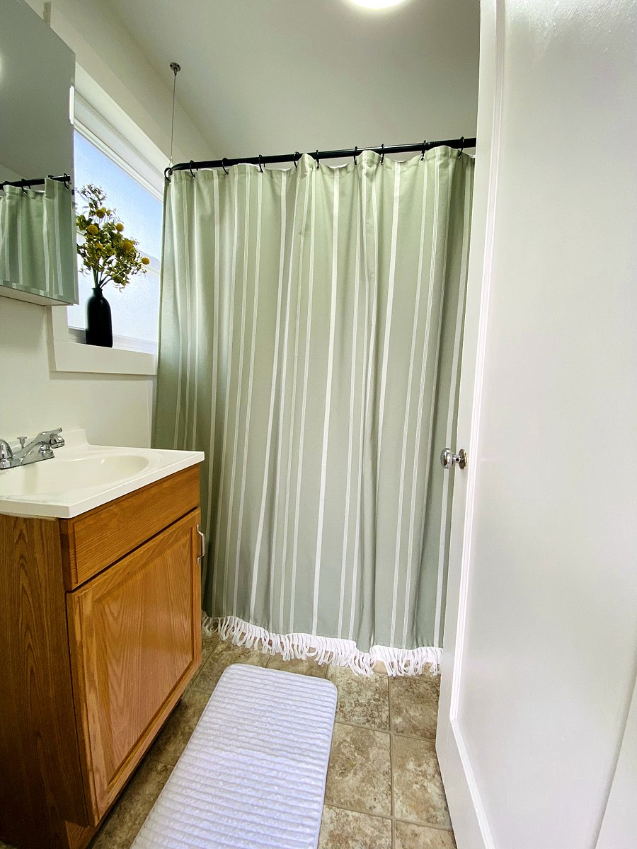 Furnished Finder property 747690_1 photo 4