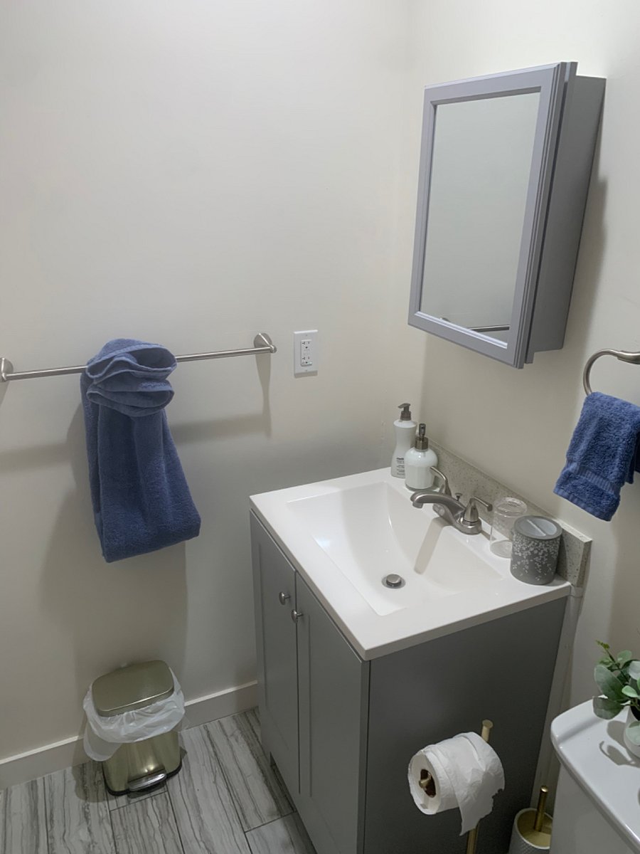 Furnished Finder property 747691_1 photo 2