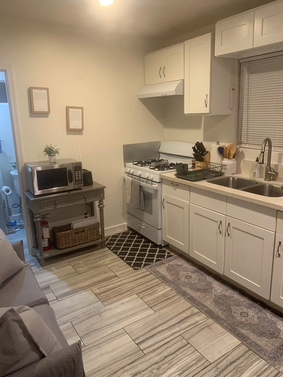 Furnished Finder property 747691_1 photo 8