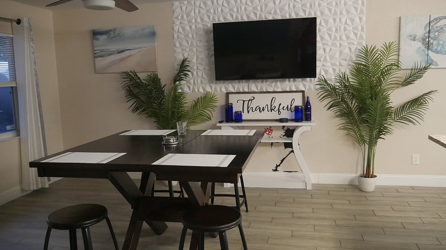 Furnished Finder property 747705_1 photo 3
