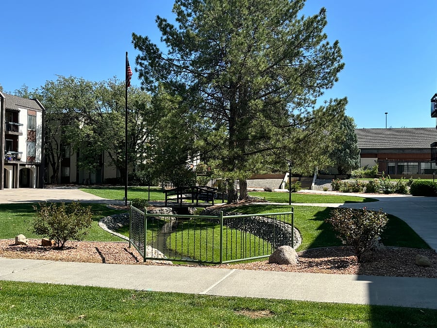Immaculately maintained Condominium grounds