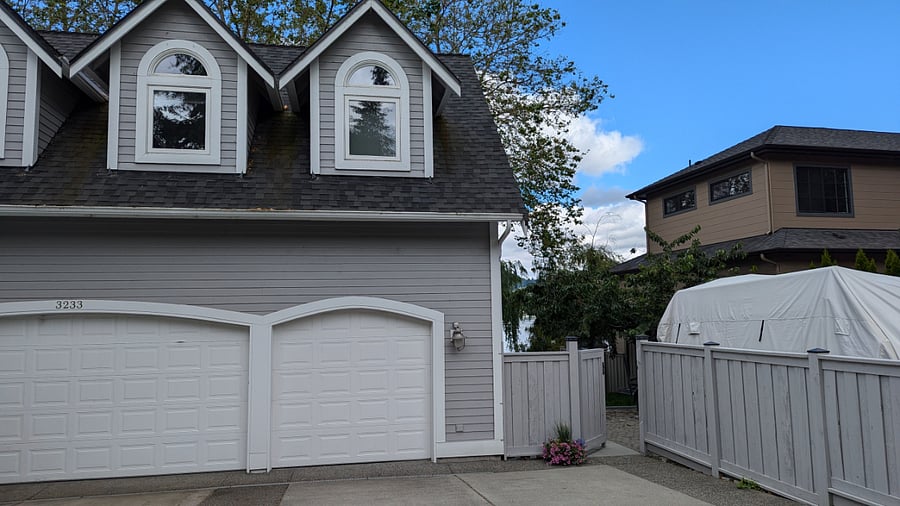 Your Single stall garage and private entrance