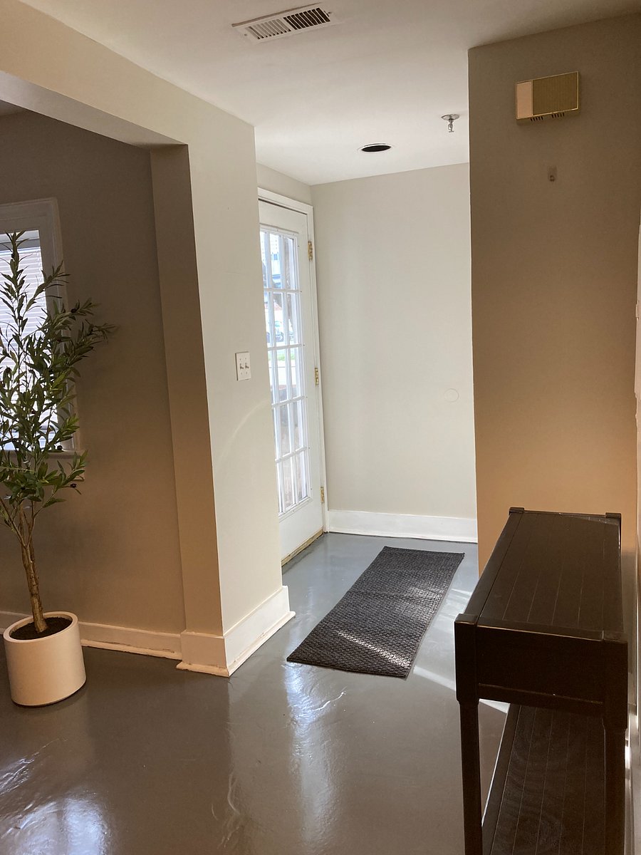 Furnished Finder property 747742_1 photo 4