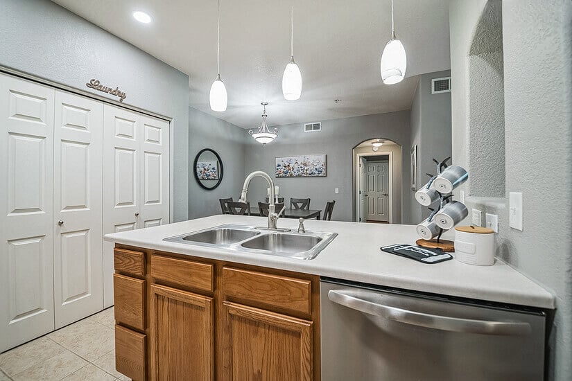 Furnished Finder property 747778_1 photo 11