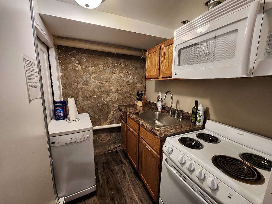 Furnished Finder property 747783_3 photo 6