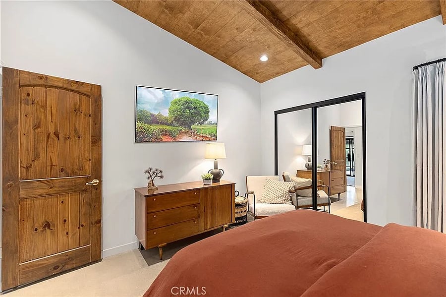 Furnished Finder property 747853_1 photo 9