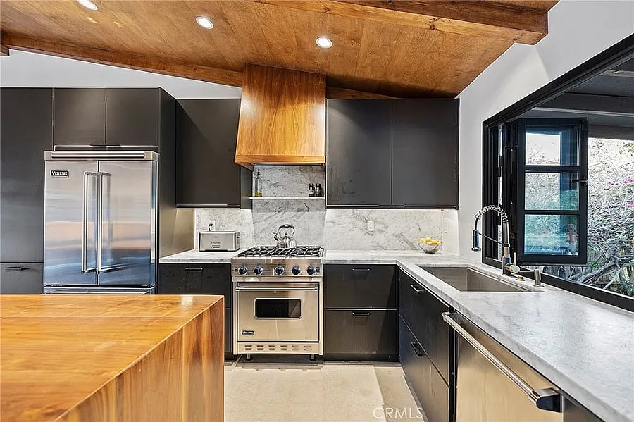 Furnished Finder property 747853_1 photo 38
