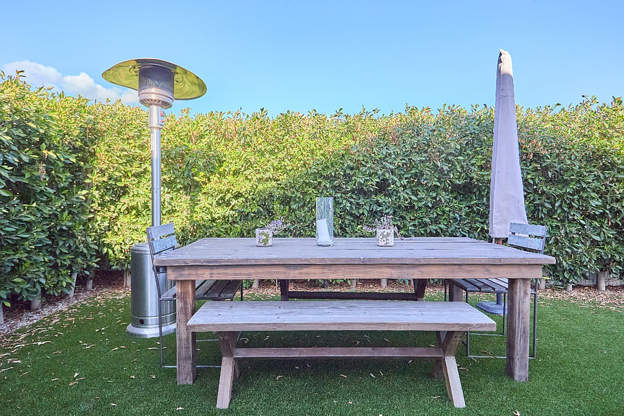 Front Yard Outdoor Dining