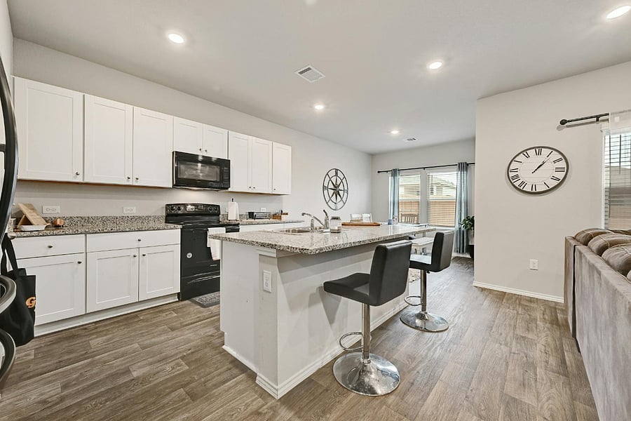 Furnished Finder property 747886_1 photo 14