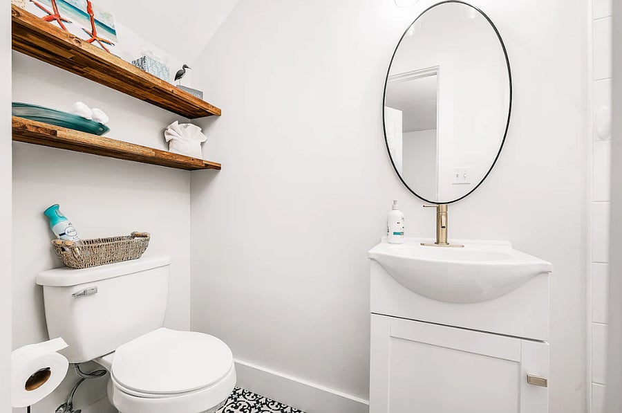 Full bath on main floor