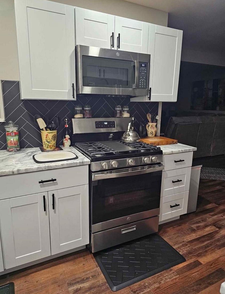 Furnished Finder property 747898_1 photo 8