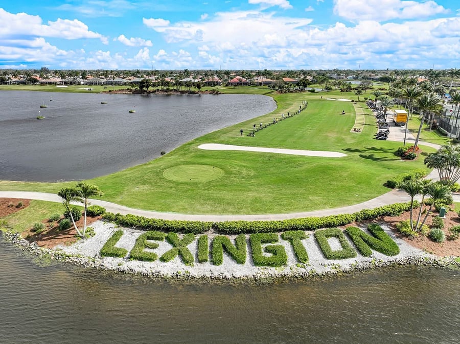 entrance to Lexington Country Club