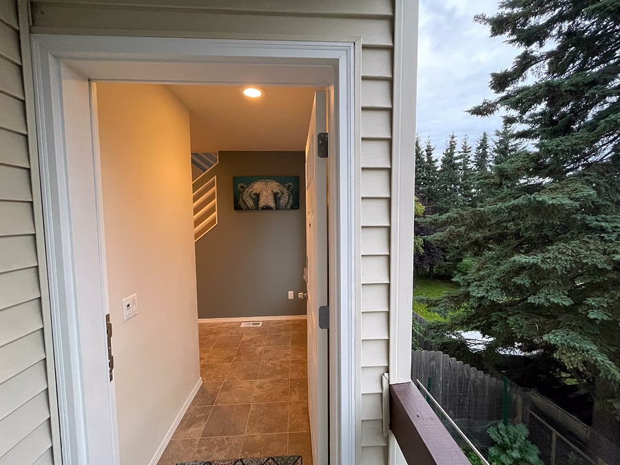 mid-level entrance