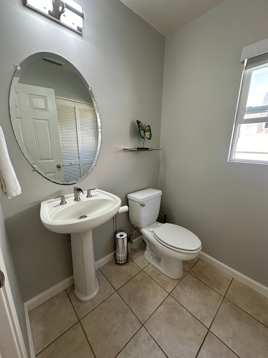 Furnished Finder property 748046_1 photo 8