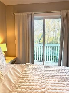 Furnished Finder property 748049_1 photo 4