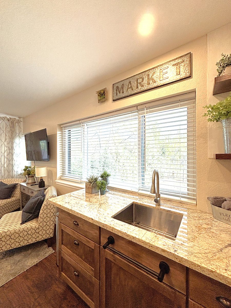 Furnished Finder property 748051_1 photo 4