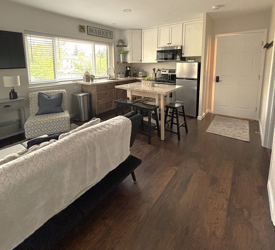 Furnished Finder property 748051_1 photo 18