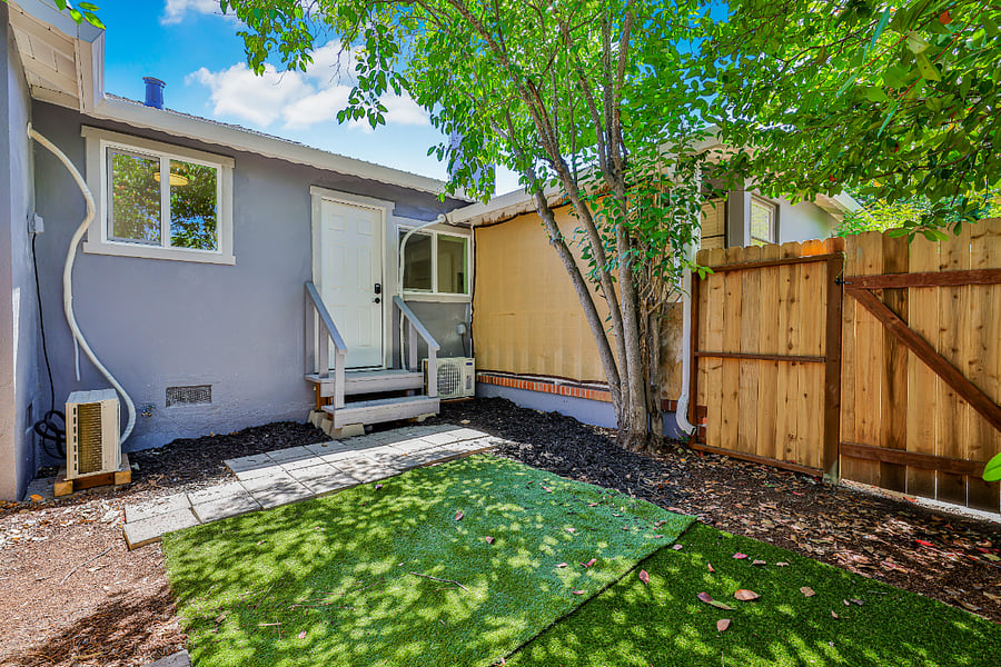 Furnished Finder property 748063_1 photo 17