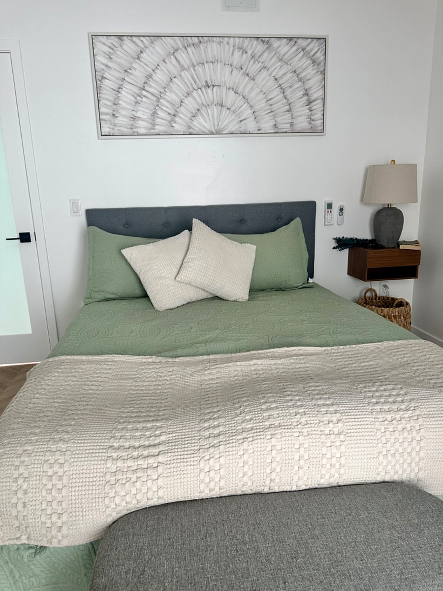 Furnished Finder property 748066_1 photo 26