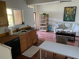 Furnished Finder property 748067_1 photo 3
