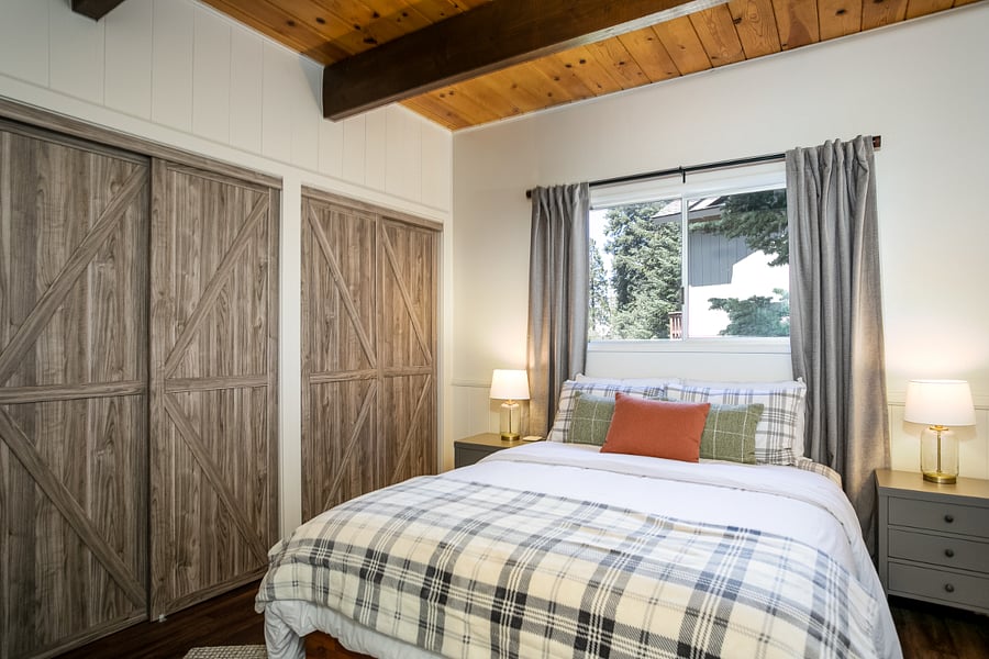 Main floor bedroom, queen size bed, tons of closet space