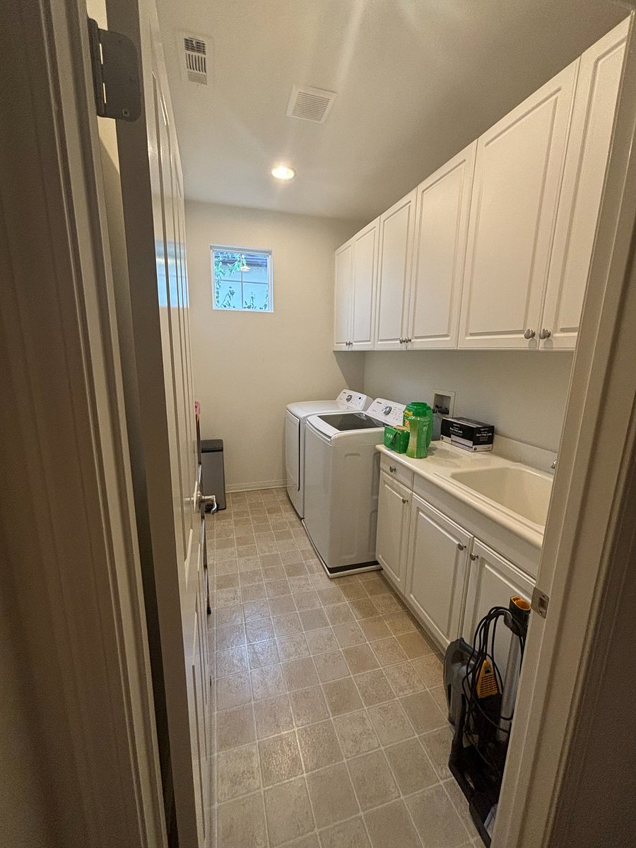Furnished Finder property 748097_1 photo 7