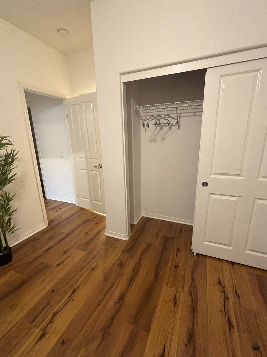 Furnished Finder property 748097_1 photo 12