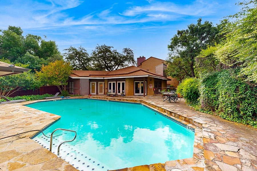 Furnished Finder property 748103_1 photo 20