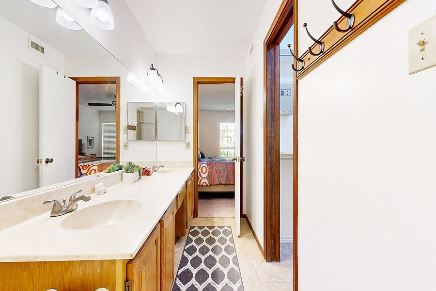 Furnished Finder property 748103_1 photo 14