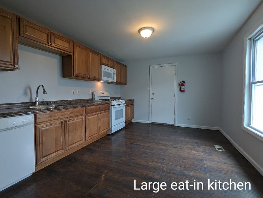 Furnished Finder property 748135_1 photo 3