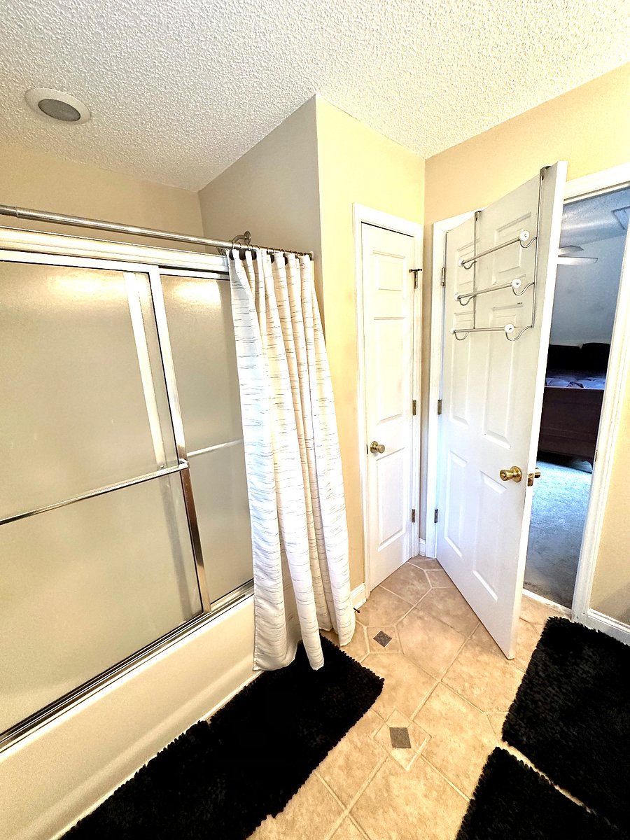 Furnished Finder property 748202_1 photo 15