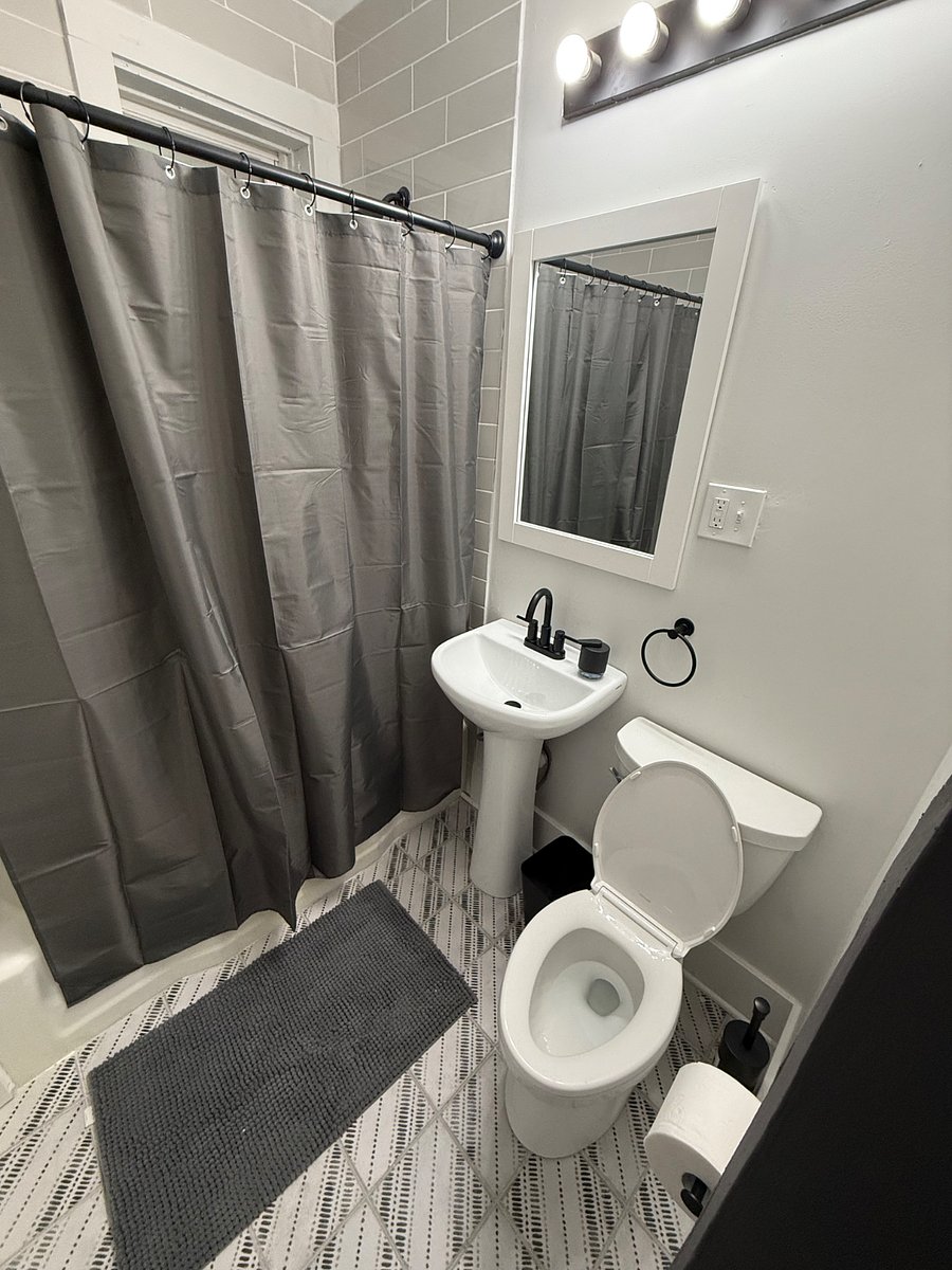 Furnished Finder property 748219_1 photo 8