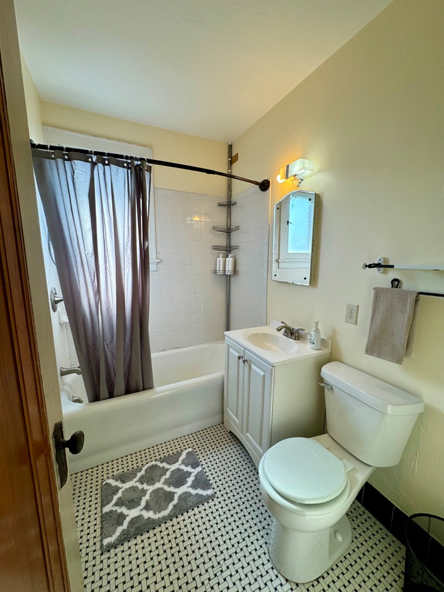 Furnished Finder property 748245_1 photo 17