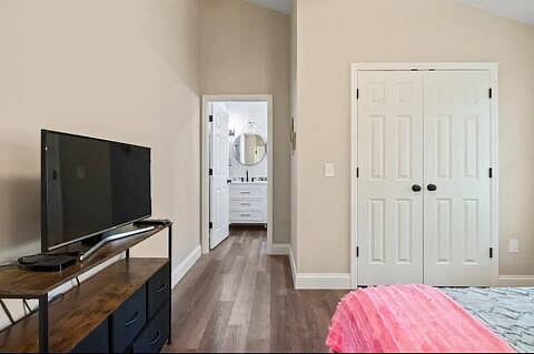 Furnished Finder property 748371_1 photo 11