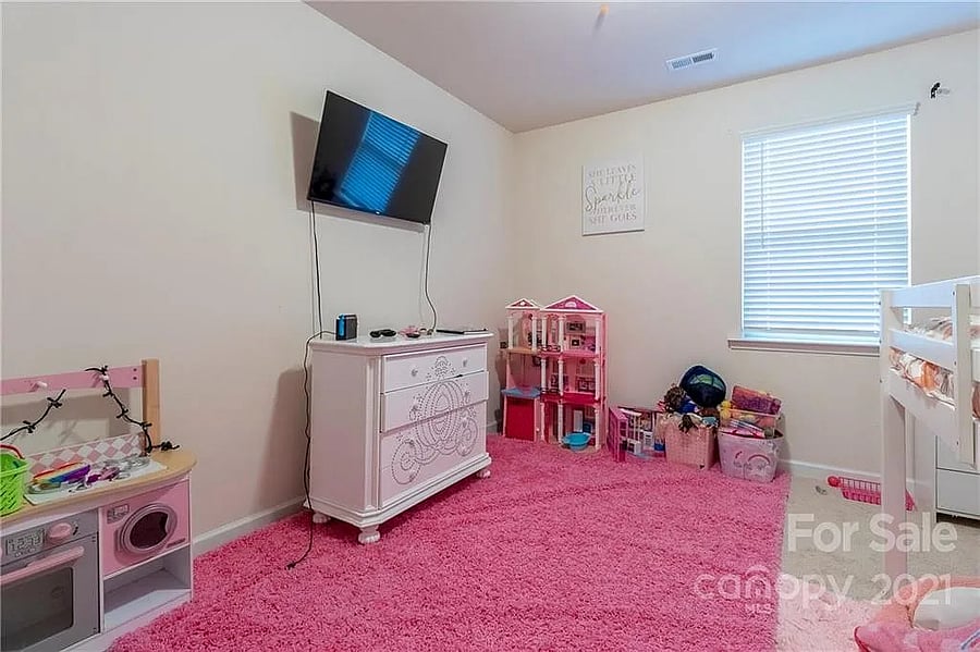 Furnished Finder property 748387_1 photo 31