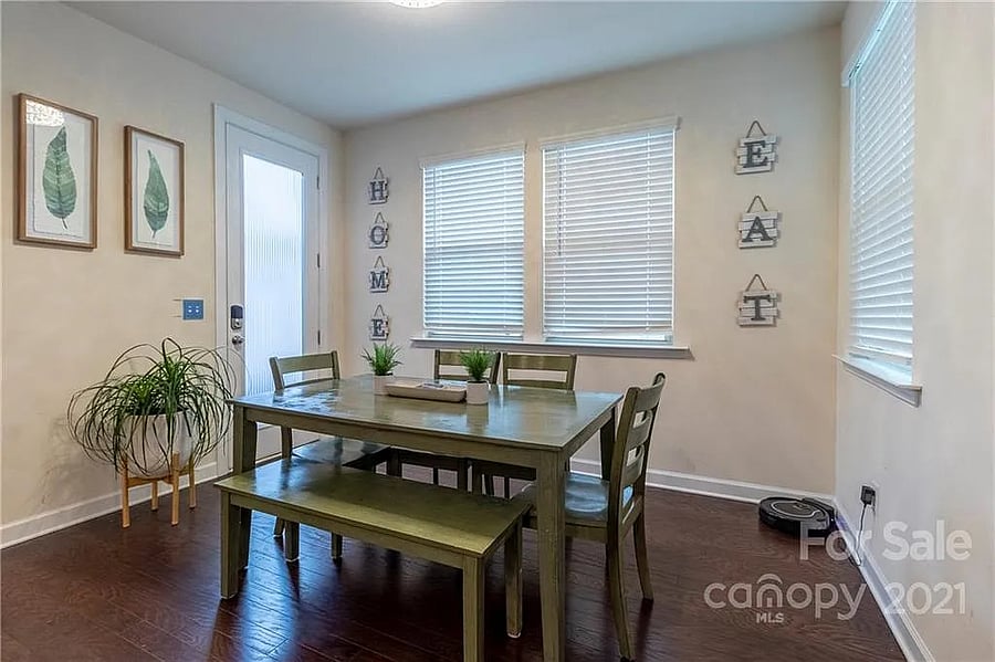Furnished Finder property 748387_1 photo 16