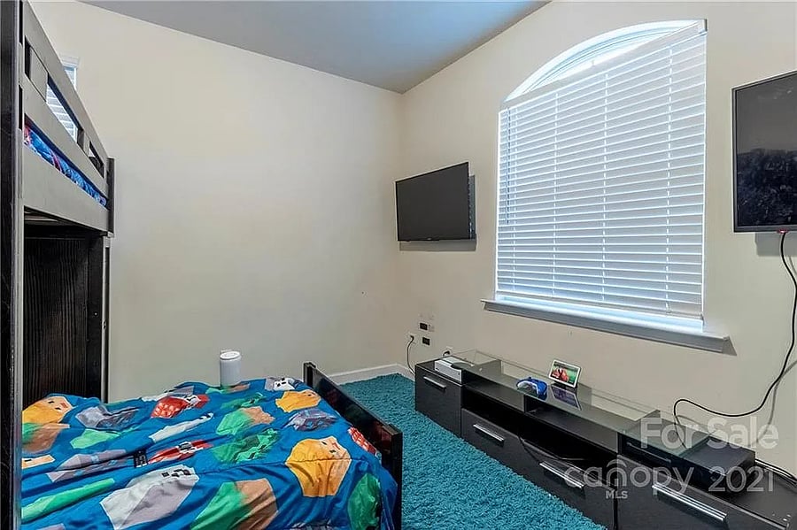 Furnished Finder property 748387_1 photo 28