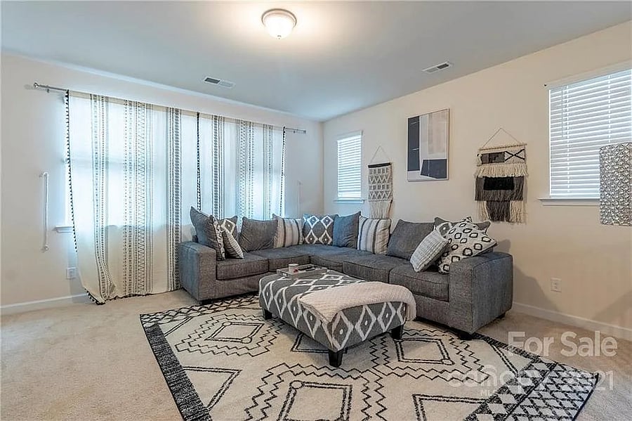 Furnished Finder property 748387_1 photo 25