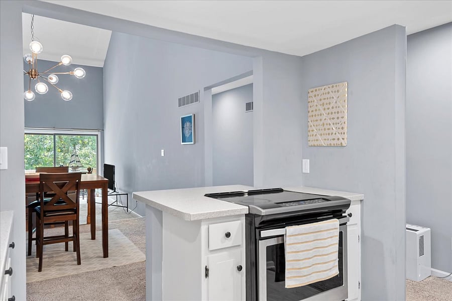 Furnished Finder property 748409_1 photo 5