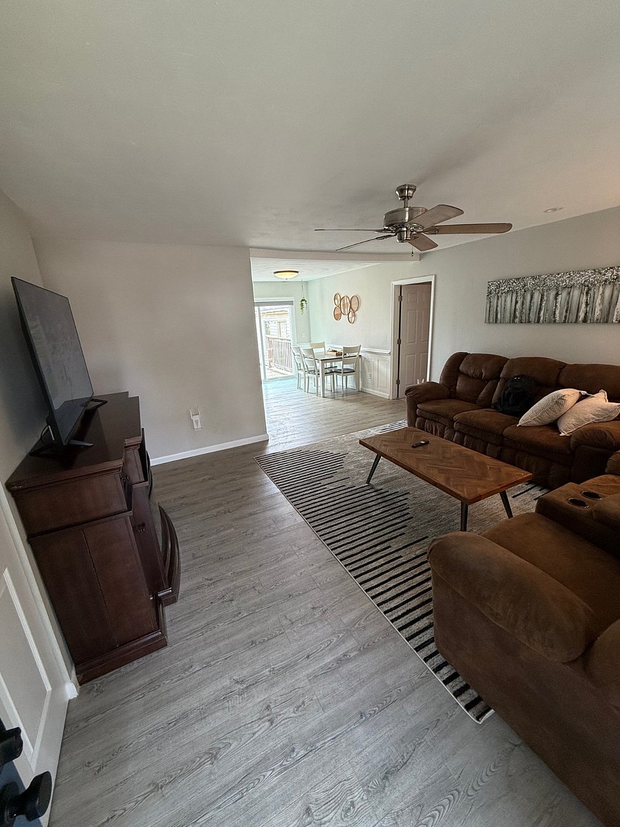 Furnished Finder property 748414_1 photo 3
