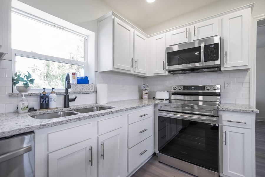 Furnished Finder property 748418_1 photo 2