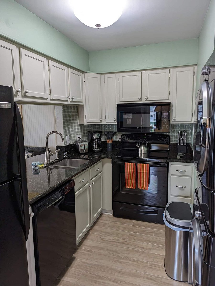 Furnished Finder property 748427_1 photo 3
