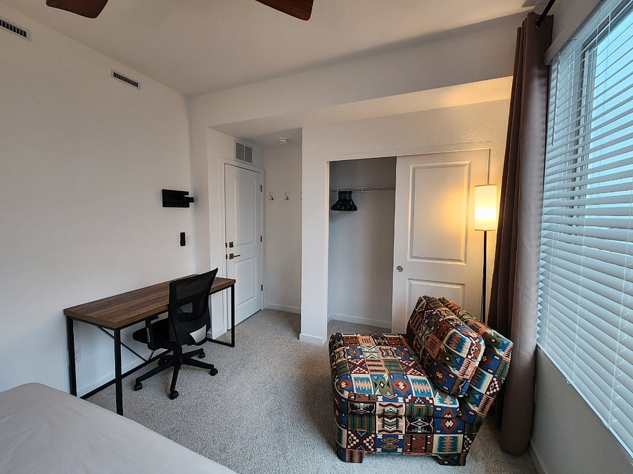 Furnished Finder property 748435_2 photo 6