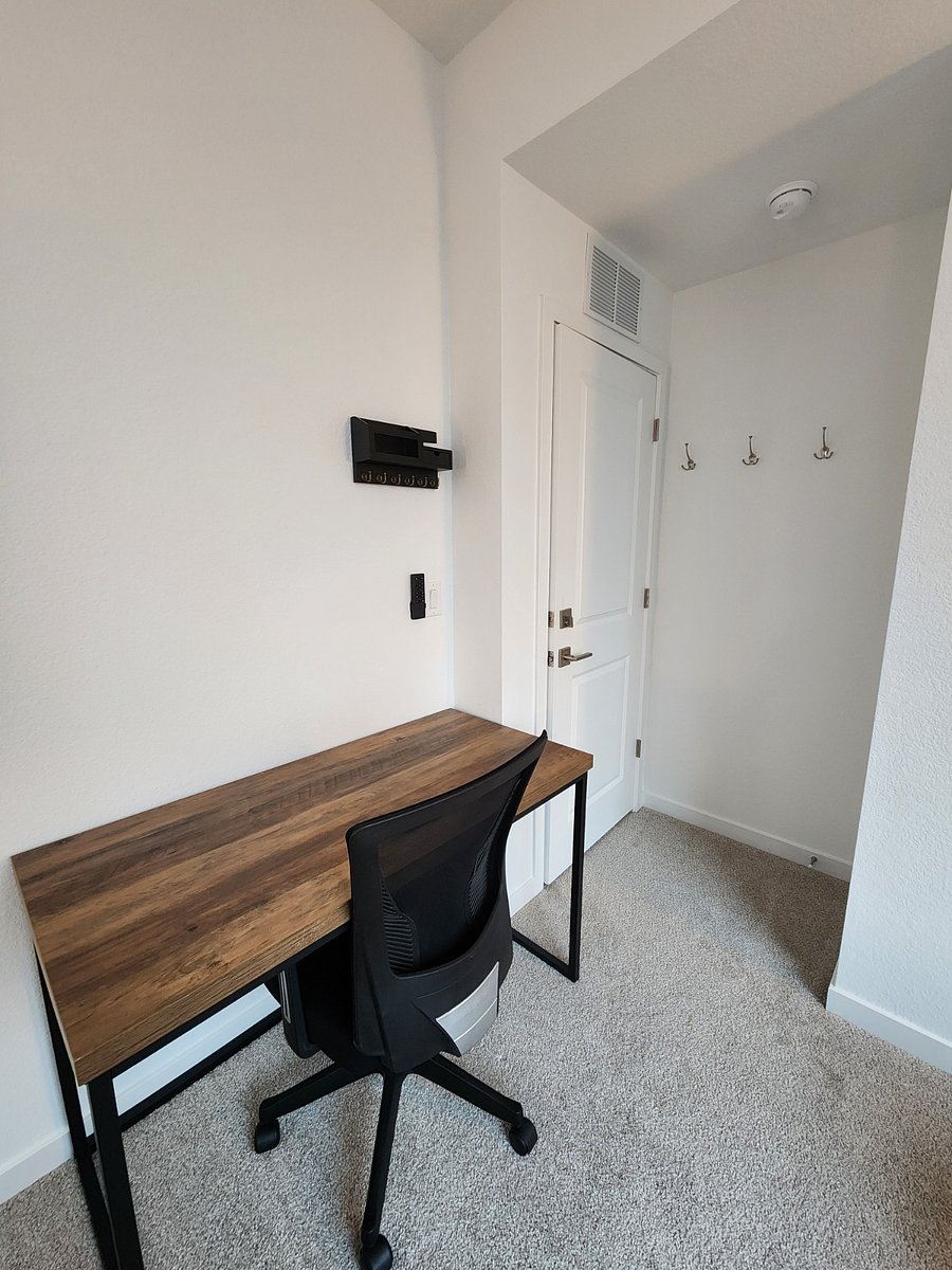 Furnished Finder property 748435_2 photo 9